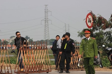 Lực lượng Công an đảm bảo an ninh trên các chốt vào đền Trần