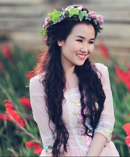 Nữ ca sĩ xinh đẹp lọt top 6 công dân trẻ tiêu biểu TPHCM 2015 - 5 Công dân trẻ tiêu biểu Võ Hạ Trâm