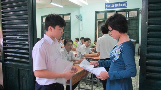 TPHCM: Sở GD-ĐT cập nhật thông tin thời tiết trong kỳ thi lớp 10 - 1 Hơn một tuần nữa thí sinh tại TPHCM bước vào kỳ thi lớp 10