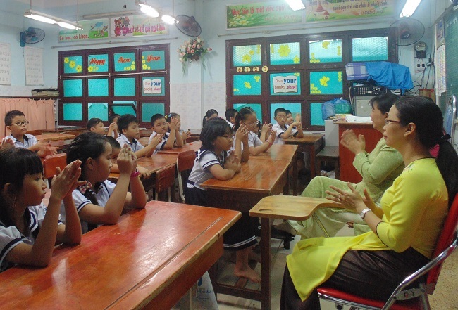 TPHCM: Chỉ tiêu tuyển dụng giáo viên giảm 200 người so với năm ngoái - 1 TPHCM: Chỉ tiêu tuyển dụng giáo viên giảm 200 người so với năm ngoái - 1