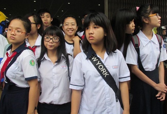 Học ngày học đêm ôn thi lớp 10 công lập - 1
Học sinh lớp 9 sẽ lại bước vào kỳ thi tranh suất vào lớp 10 căng thẳng