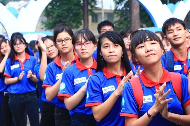 TPHCM: Sẵn sàng hỗ trợ thí sinh thi THPT quốc gia 2016 - 1 Năm nay có 20.000 sinh viên tham gia chương trình Tiếp sức mùa thi (ảnh: Tường Long)