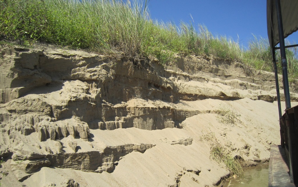 Nhiều điểm sạt lở rất nghiêm trọng.