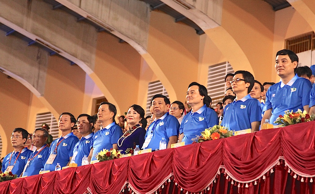 Ông Vũ Đức Đam - Uỷ viên TW Đảng, Phó Thủ tướng Chính phủ Nước CHXHCN Việt Nam cùng lãnh đạo Đảng, Nhà nước về dự lễ Khai mạc Hội khỏe Phù Đổng 2016.