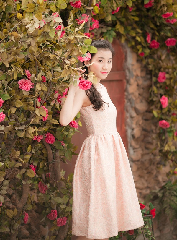 Nữ sinh Việt đam mê theo đuổi thời trang nơi “kinh đô ánh sáng” Paris - 4 Nữ sinh Việt đam mê theo đuổi thời trang nơi “kinh đô ánh sáng” Paris - 4