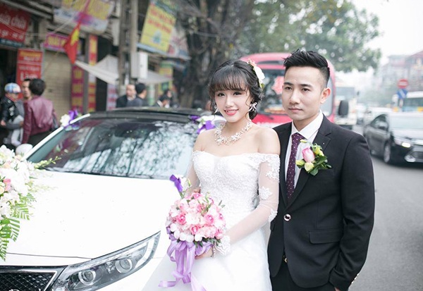 Tình cảm thăng trầm của hot girl, hot boy Việt năm 2015 - 7 Đám cưới ấm cúng của hot girl Ngoại thương Ngân Búng