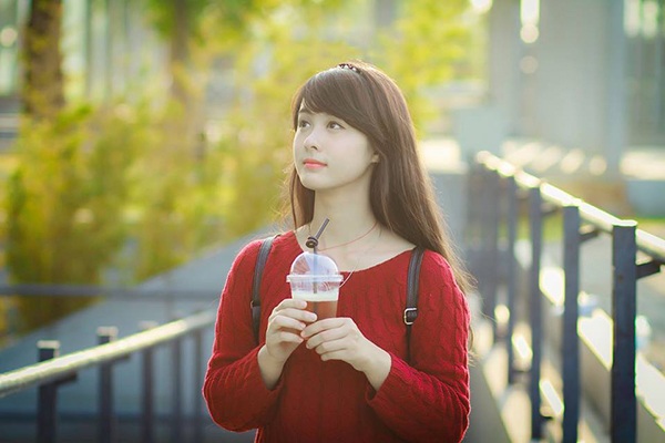 Thiếu nữ Hải Phòng gây "sốt" vì vẻ đẹp trong sáng - 5 Thiếu nữ Hải Phòng gây "sốt" vì vẻ đẹp trong sáng - 5
