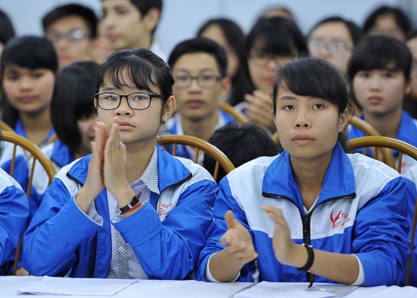 Học trò hiến kế học tốt và yêu thích môn Lịch sử - 3 Học sinh từ mọi miền đất nước góp ý kiến trong buổi toạ đàm này