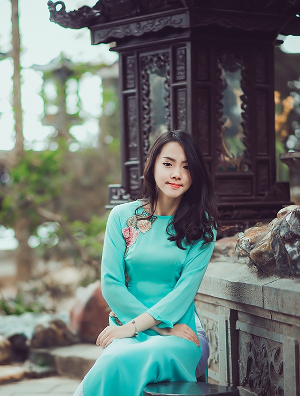 Cô gái 9x có tình yêu sâu nặng với áo dài truyền thống - 8 Cô gái 9x có tình yêu sâu nặng với áo dài truyền thống - 8