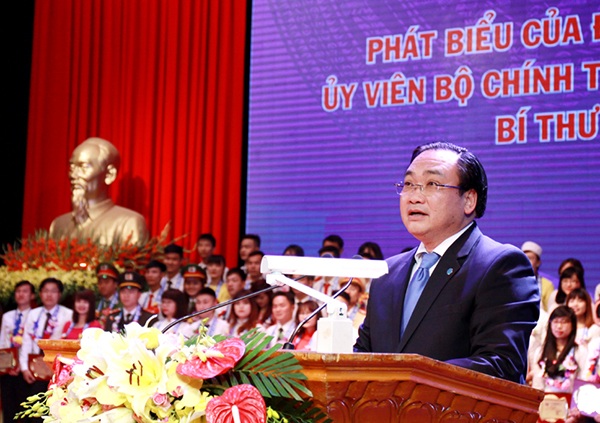 Bí thư Hoàng Trung Hải: Xây dựng Hà Nội thành thủ đô khởi nghiệp - 1 Đồng chí Hoàng Trung Hải - Uỷ viên Bộ Chính trị, Phó Thủ tướng Chính phủ, Bí thư Thành ủy Hà Nội phát biểu giao nhiệm vụ cho tuổi trẻ Thủ đô