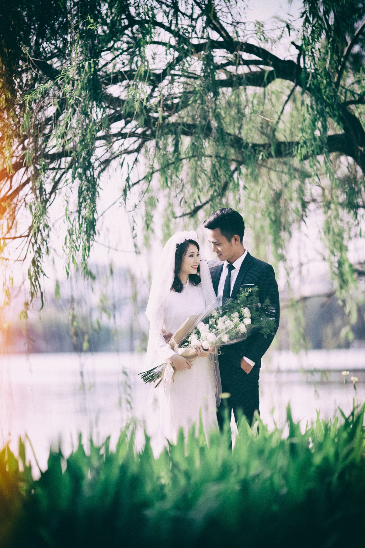 Bộ ảnh cưới hoài cổ của cặp đôi 9x nhớ về Hà Nội xưa - 7 Bộ ảnh cưới hoài cổ của cặp đôi 9x nhớ về Hà Nội xưa - 7