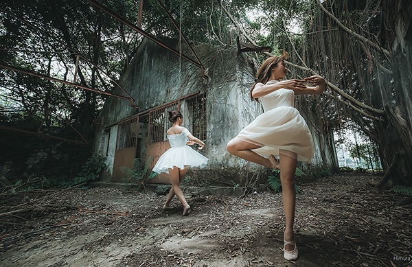 Vũ điệu ballet của nữ sinh trường Múa giữa thiên nhiên xanh mướt - 8 Các bạn trẻ cũng gửi gắm thông điệp qua bộ ảnh là ballet có thể sống ở bất cứ đâu chứ không nhất thiết phải bó buộc tồn tại trên sân khấu.