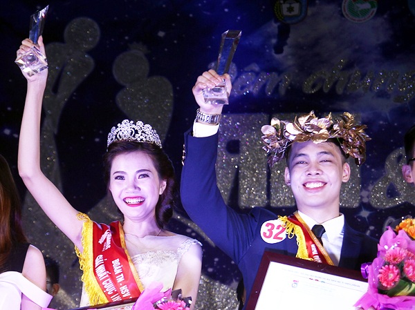 Chân dung tân Hoa khôi "10 giây thi xong ứng xử" của trường ĐH Khoa học tự nhiên - 6 Giây phút đăng quang của Ngọc Hà và Phạm Công Sơn Hải
