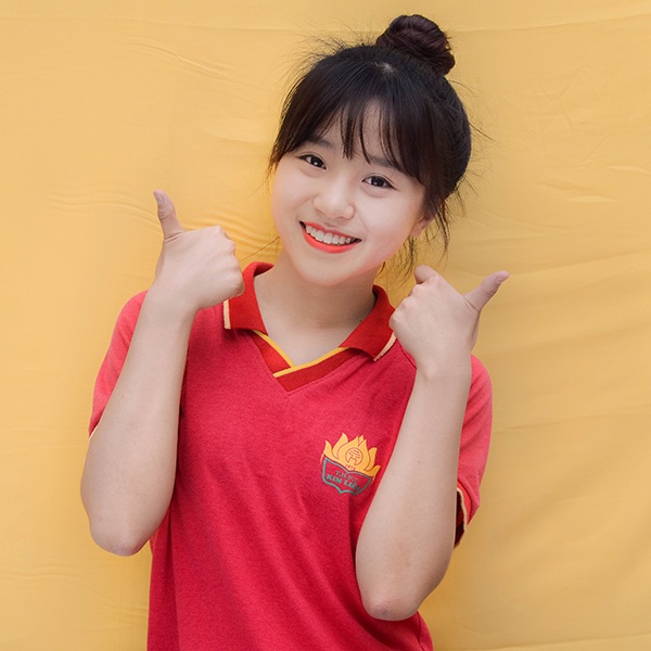 Hơn 600 học sinh cuối cấp trường Kim Liên góp mặt trong album ảnh chia tay - 7 Phạm Phương Anh, lớp 12A15