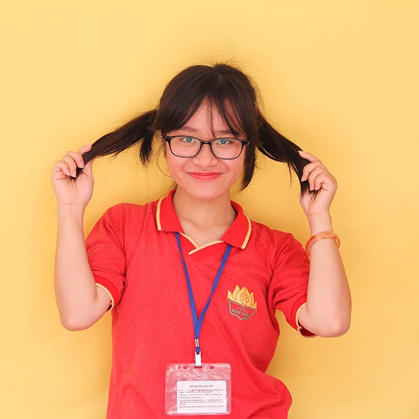 Hơn 600 học sinh cuối cấp trường Kim Liên góp mặt trong album ảnh chia tay - 4 Bạn Thảo - Trưởng ban tổ chức sự kiện dành cho học sinh khối 12 trường Kim Liên