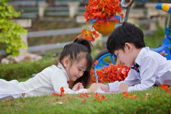 Nữ sinh mẫu giáo chụp ảnh kỷ yếu cực đáng yêu - 11