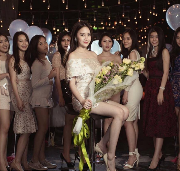 Hot girl Lào gốc Việt gây "bão" mạng xã hội - 2 Nhan sắc nổi bật của ChichiSvl