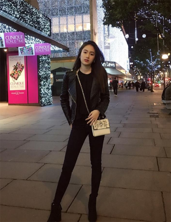 Hot girl Lào gốc Việt gây "bão" mạng xã hội - 4 Phoiphailin Sivilay có gu ăn mặc sành điệu