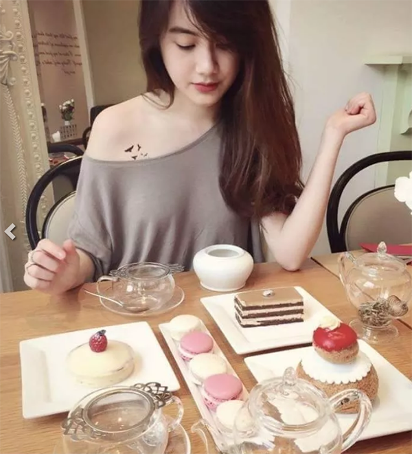Hot girl Lào gốc Việt gây "bão" mạng xã hội - 6 Cô thường check in ở những quán ăn sang chảnh