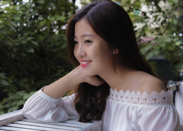 Mối duyên lạ của những cô gái tên Anh với danh hiệu Hoa khôi trường Báo - 4 Mối duyên lạ của những cô gái tên Anh với danh hiệu Hoa khôi trường Báo - 4