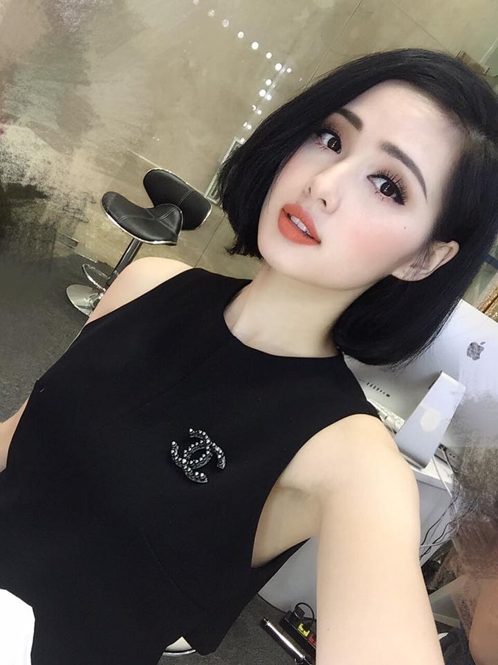 3 “bà mẹ hot girl” luôn gây bất ngờ bởi vẻ trẻ trung hơn tuổi - 7 3 “bà mẹ hot girl” luôn gây bất ngờ bởi vẻ trẻ trung hơn tuổi - 7