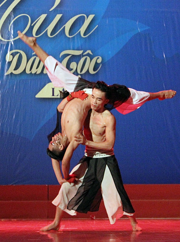 Chung kết Tài năng Múa dân gian và dân tộc - 3 Quán quân của cuộc thi truyền tải câu chuyện về sự đấu tranh giữa cái thiện và cái ác