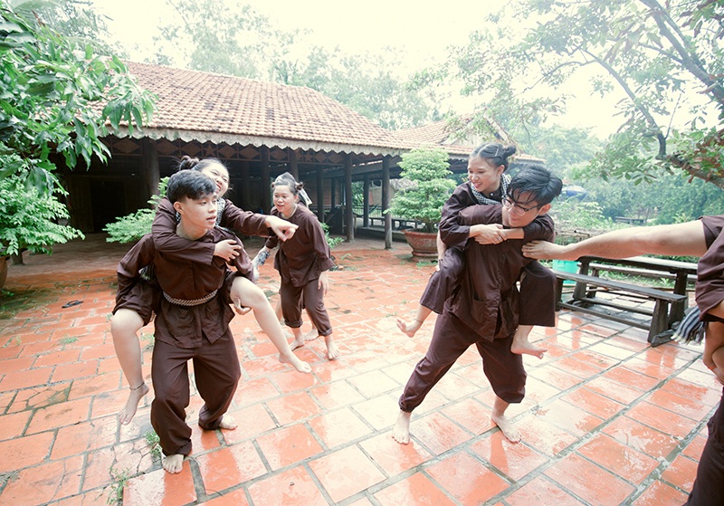 Bộ kỷ yếu "nông dân Nam bộ" nhí nhảnh của teen Sài Gòn - 7