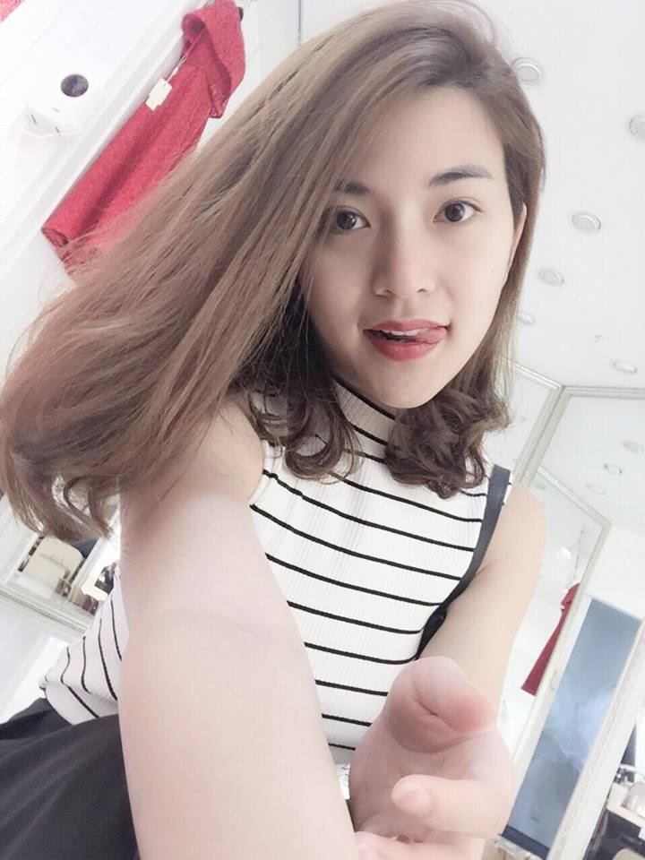 Hot girl "Bộ tứ 10A8" tái xuất xinh đẹp sau 6 năm “mất tích” - 6 Hot girl "Bộ tứ 10A8" tái xuất xinh đẹp sau 6 năm “mất tích” - 6