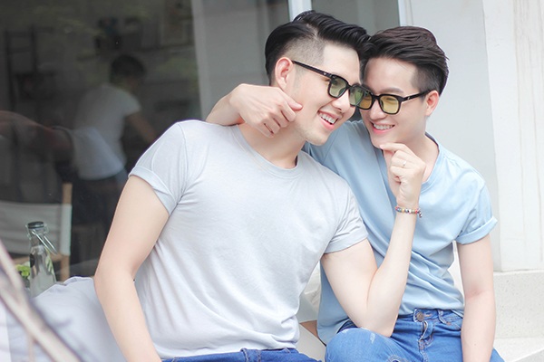 Chuyện chưa kể về cặp đôi nổi tiếng cộng đồng LGBT - 10 Chuyện chưa kể về cặp đôi nổi tiếng cộng đồng LGBT - 10