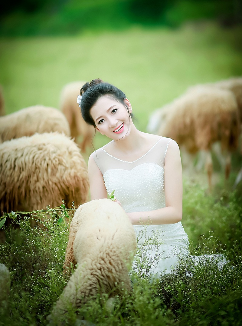 25 nữ sinh xinh đẹp lọt Chung kết Hoa khôi sinh viên Hà Nội - 2 Tạ Mai Linh - SV Đại Học Thương Mại