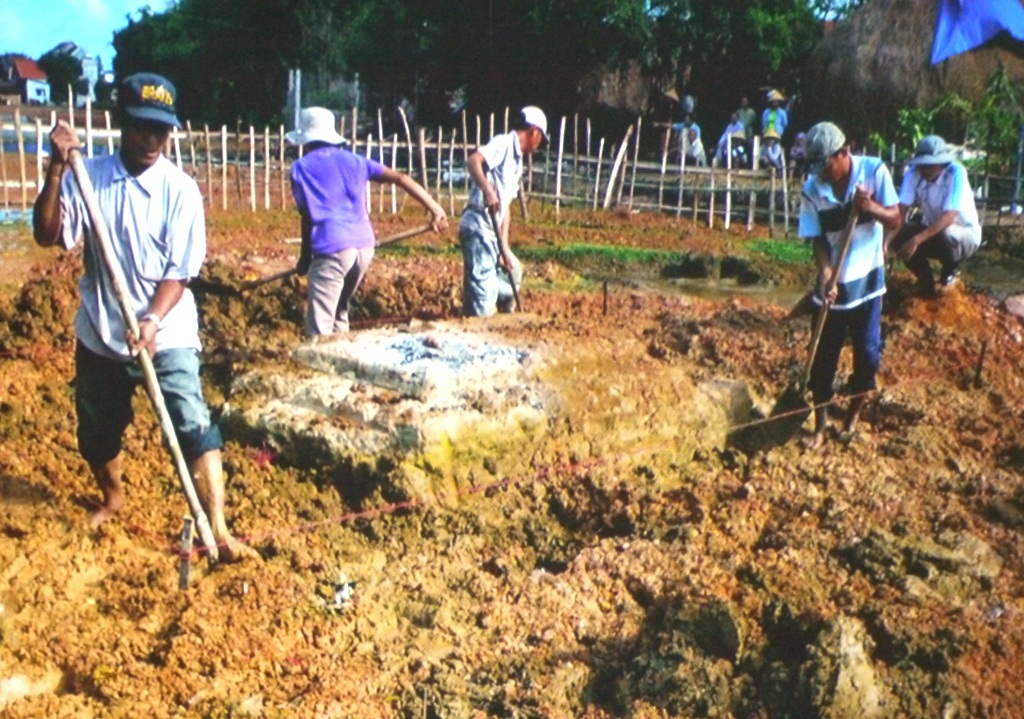 Khai quật ngôi mộ cổ tại thôn An Thái, xã Nhơn Phúc, thị xã An Nhơn (Bình Định)