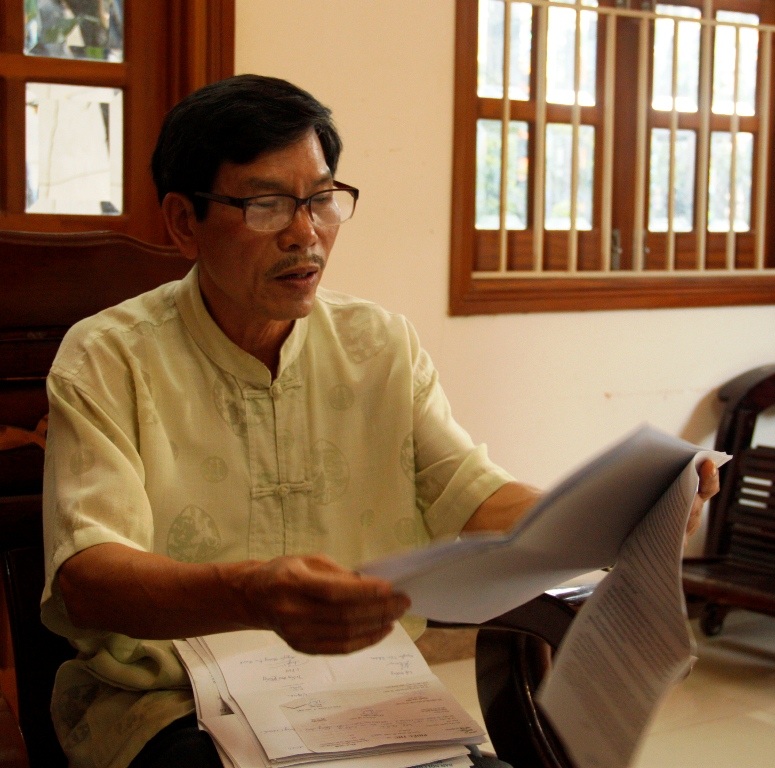 
Ông Phương cho rằng sẽ chiến đấu như một người lính để làm sáng tỏ sai phạm của nhà trường và lấy lại danh dự cá nhân.
