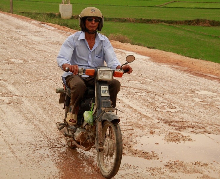 Mưa thì lầy lội