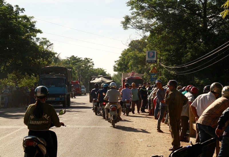 Giao thông qua lại khu vực này bị hạn chế