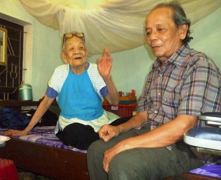 Đã 103 tuổi nhưng cụ Sanh vẫn nhớ như in và tự hào khi kể về cuộc biểu tình ủng hộ phong trào Xô Viết Nghệ Tĩnh ngày 23/7/1931 tại cây số 7 Tài Lương xã Hoài Thanh Tây (huyện Hoài Nhơn, Bình Định).