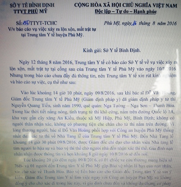 Vụ truy sát tài xế xe cấp cứu: Giám đốc Trung tâm Y tế nhận sai - 1
Báo cáo gửi Sở Y tế Bình Định trình bày sự việc lộn xộn xảy ra tại Trung tâm Y tế Phù Mỹ khen Giám đốc Trung tâm Đỗ Văn Hoàng vì lòng thương người.