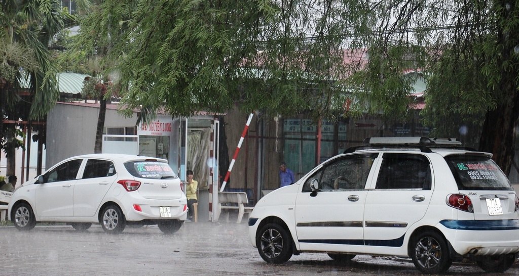 Chấn dứt tình trạng xe độc quyền vận chuyển bệnh nhân tại Bệnh viện đa khoa tỉnh Bình Định