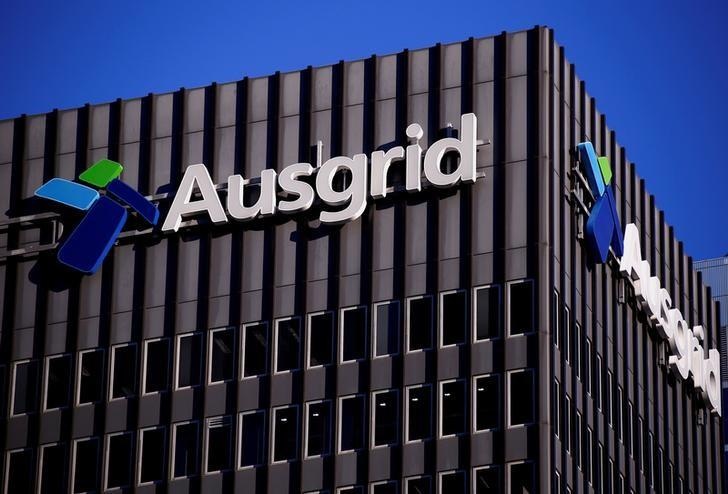 Trung Quốc cảnh báo Australia sau thương vụ mua bán điện hụt - 1 Ausgrid sở hữu mạng lưới phân phối điện lớn nhất Australia. (Ảnh: Reuters)