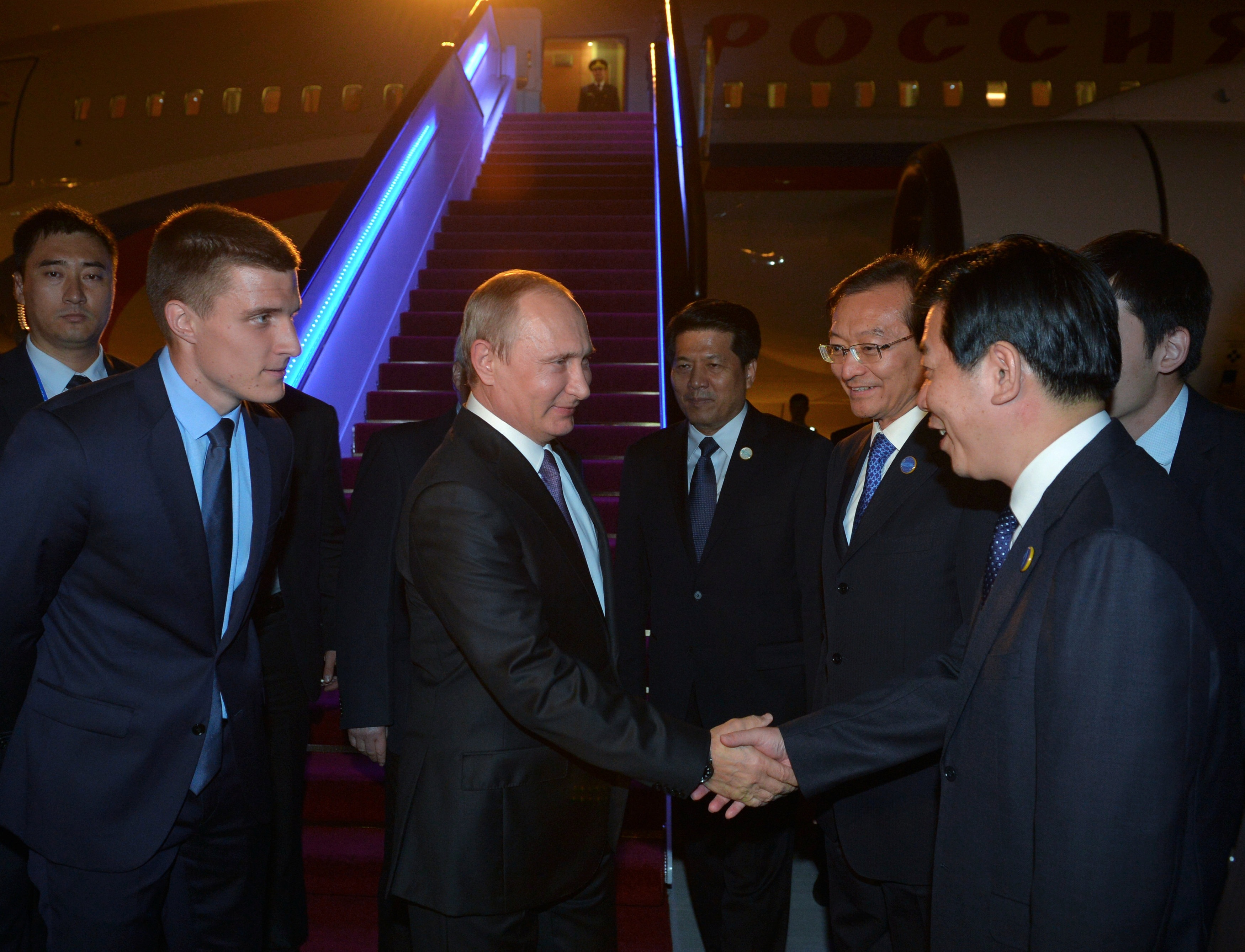 Tổng thống Nga Vladimir Putin tới thành phố Hàng Châu vào tối ngày 3/9