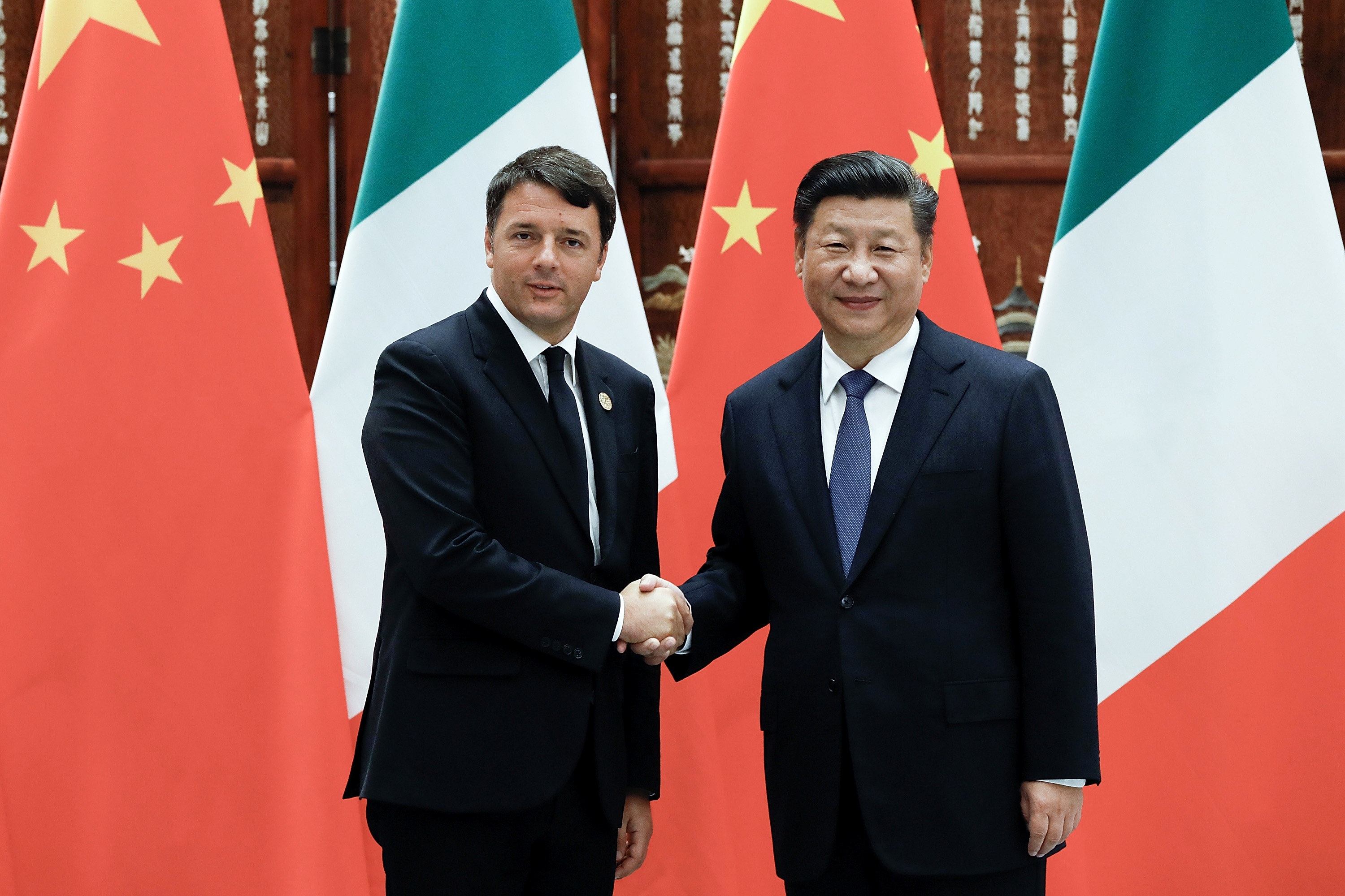 Thủ tướng Italy Matteo Renzi và Chủ tịch Tập Cận Bình.