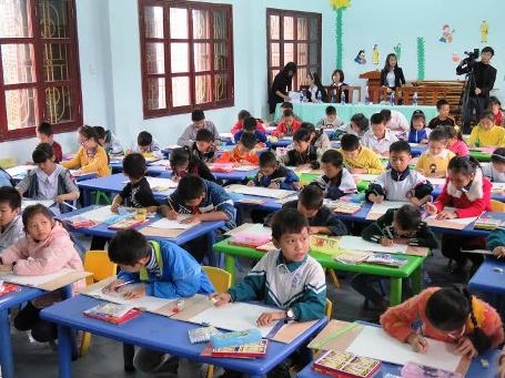 Quảng Bình: Trẻ em vẽ tranh về người khuyết tật - 2 Cuộc thi vẽ tranh lần này thu hút sự tham gia đông đảo của nhiều thí sinh trên địa bàn tỉnh Quảng Bình
