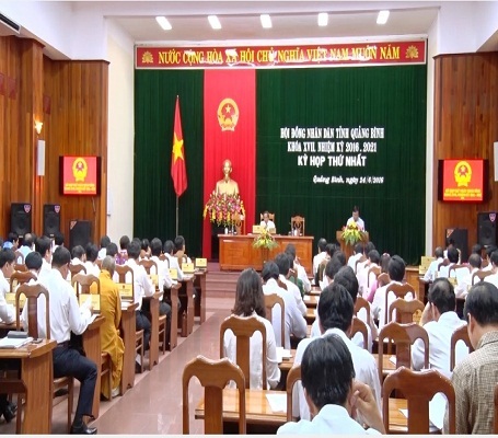 Quảng Bình bầu thêm 2 Phó Chủ tịch tỉnh - 1 Sáng 24-6, HĐND tỉnh Quảng Bình khóa XVII, nhiệm kỳ 2016-2021 tiến hành kỳ họp thứ nhất