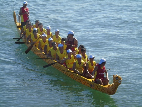Đua thuyền Quảng Bình tranh tài với các đội đến từ Lào, Thái Lan - 8