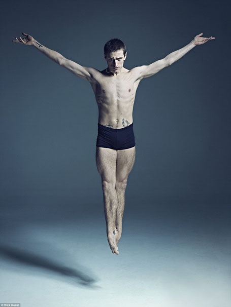 Tiết lộ hậu trường tập luyện của vũ công ba-lê - 3 Nam vũ công người Ukraine - Sergei Polunin.