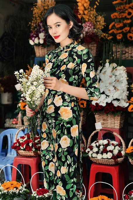 Một thoáng Sài Gòn của Hoa hậu Trúc Diễm và người mẫu Thu Hiền - 10 Một thoáng Sài Gòn của Hoa hậu Trúc Diễm và người mẫu Thu Hiền - 10