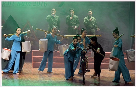 Ấn tượng đêm nghệ thuật “Sắc màu xứ Thanh” - 7 Ấn tượng đêm nghệ thuật “Sắc màu xứ Thanh” - 7