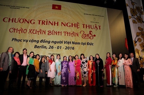 Xuân Yêu thương đến với bà con kiều bào tại Đức - 1