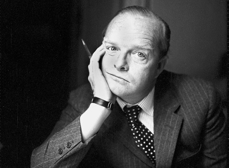 Nhà văn Truman Capote