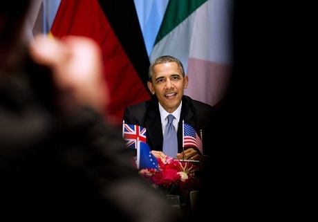 Lý giải sức hấp dẫn trong phong cách ông Obama - 19 Nhìn xa…