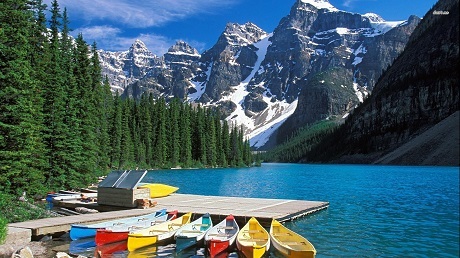 Bí mật thú vị xung quanh quốc ca các nước trên thế giới - 4 Hồ Moraine của Canada.